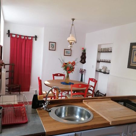 Charmante Maison, Calme Et Nature A La Roche Posay Zewnętrze zdjęcie