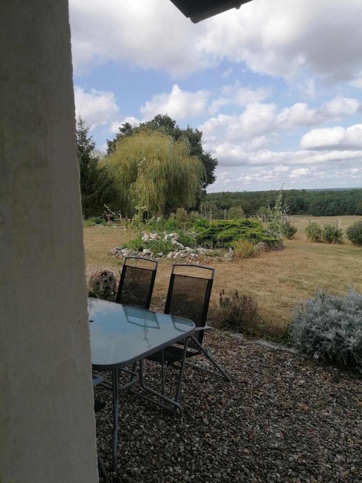 Charmante Maison, Calme Et Nature A La Roche Posay Zewnętrze zdjęcie